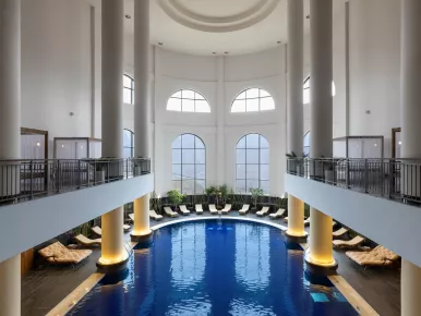 Бассейн Rixos Красная Поляна